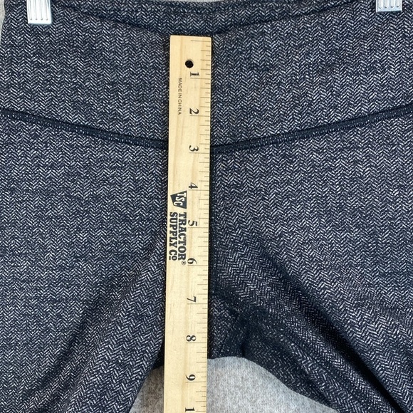 Lululemon Wunder Under Herringbone leggings size 2 Black Swan colorway inseam 26 - Picture 8 of 9